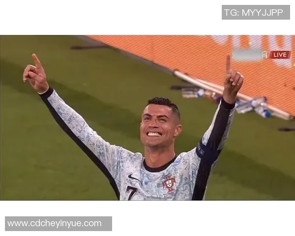 足球明星们纷纷表达对C罗的崇敬与钦佩之情引发热议