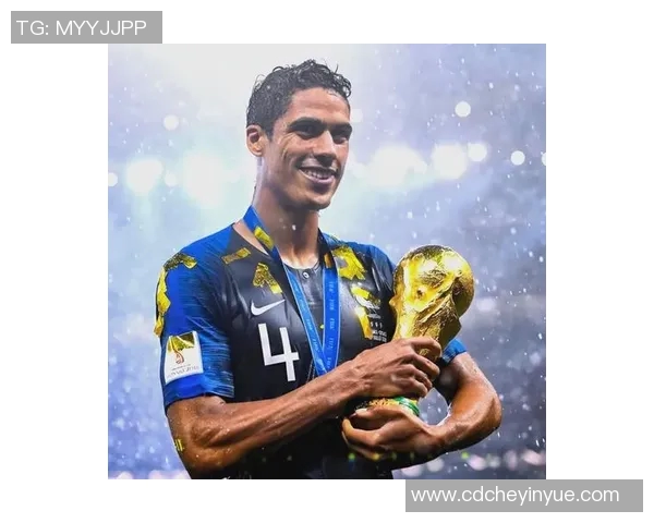 足球明星拼搏瞬间集锦展现他们背后的努力与坚持